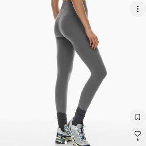TnAction TnaLIFE™ Cheeky Hi-Rise Legging